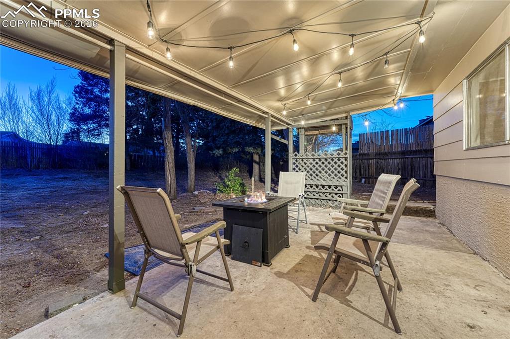 Image 13 of 50: Patio