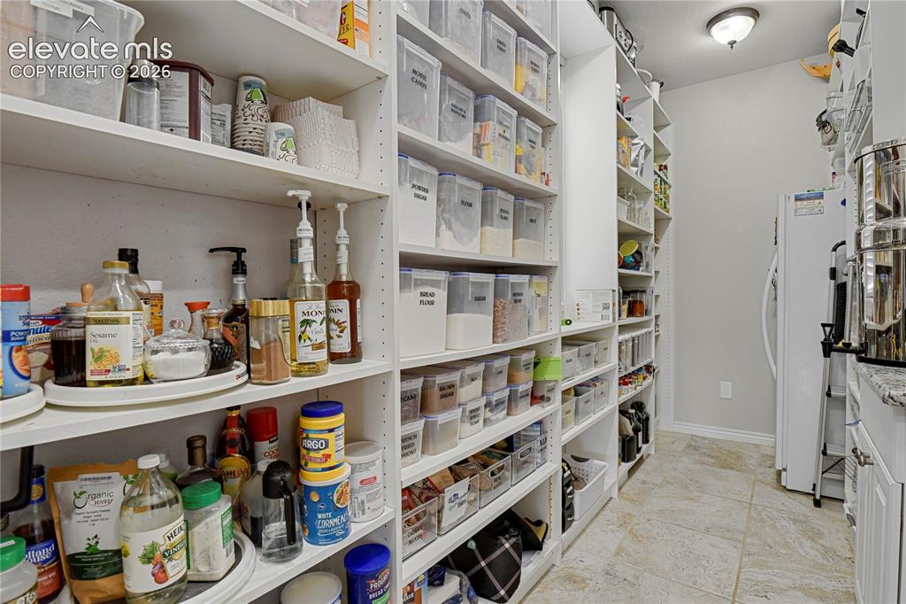 Image 12 of 50: Pantry