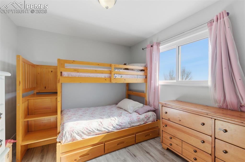 Image 16 of 37: Bedroom