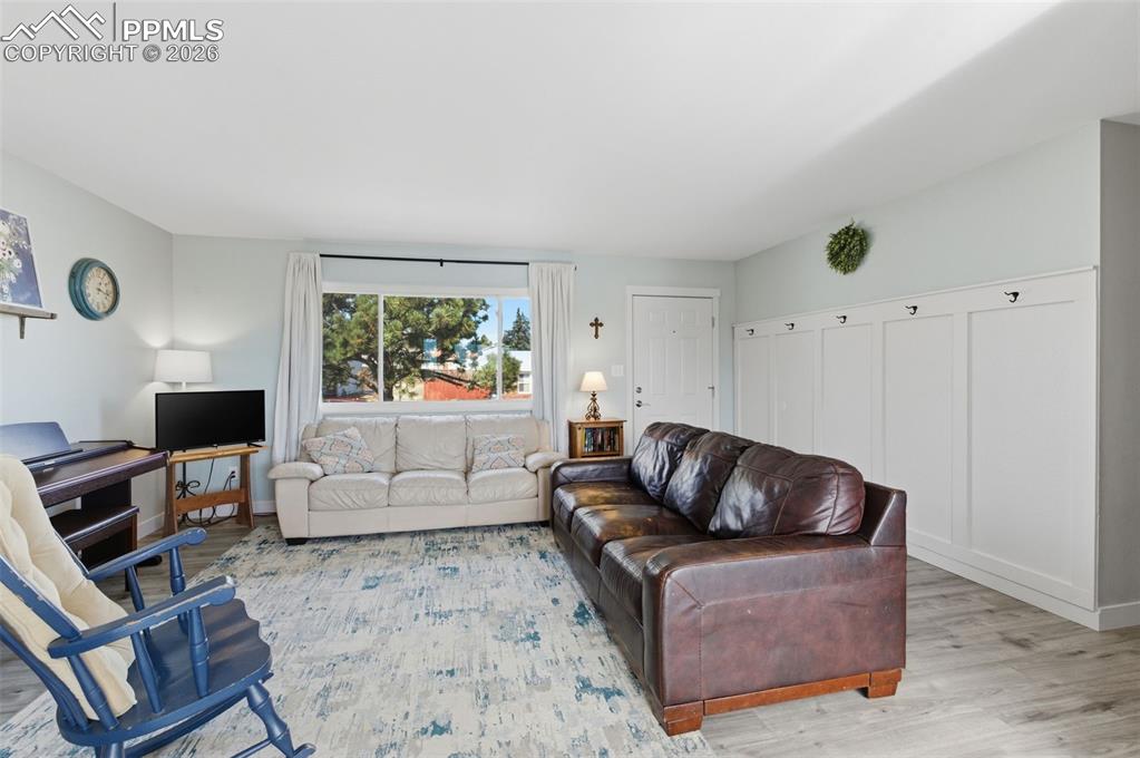 Image 6 of 37: Living Room