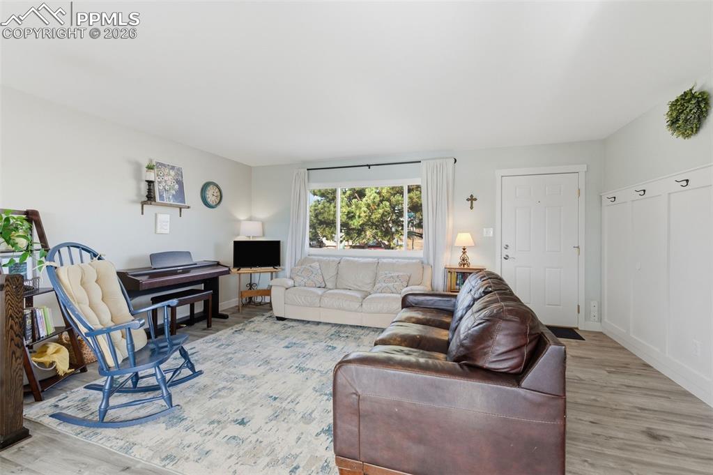 Image 7 of 37: Living Room