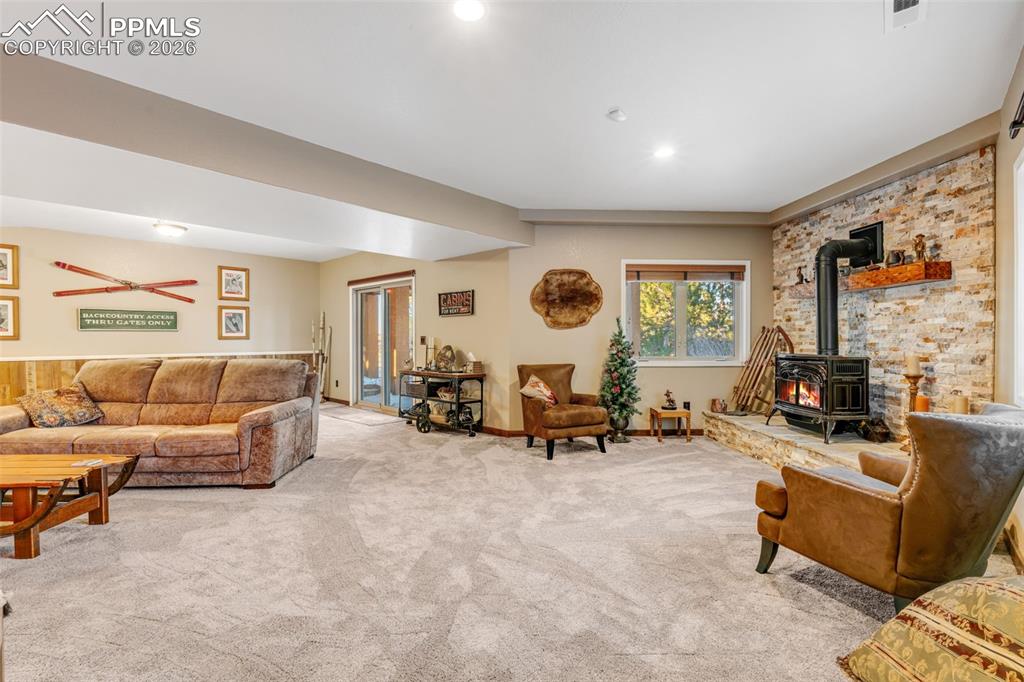 Image 31 of 50: Basement