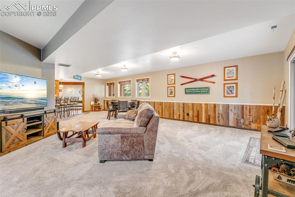 Image 33 of 50: Basement