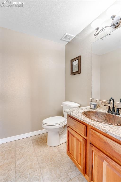 Image 42 of 50: Basement Half Bath