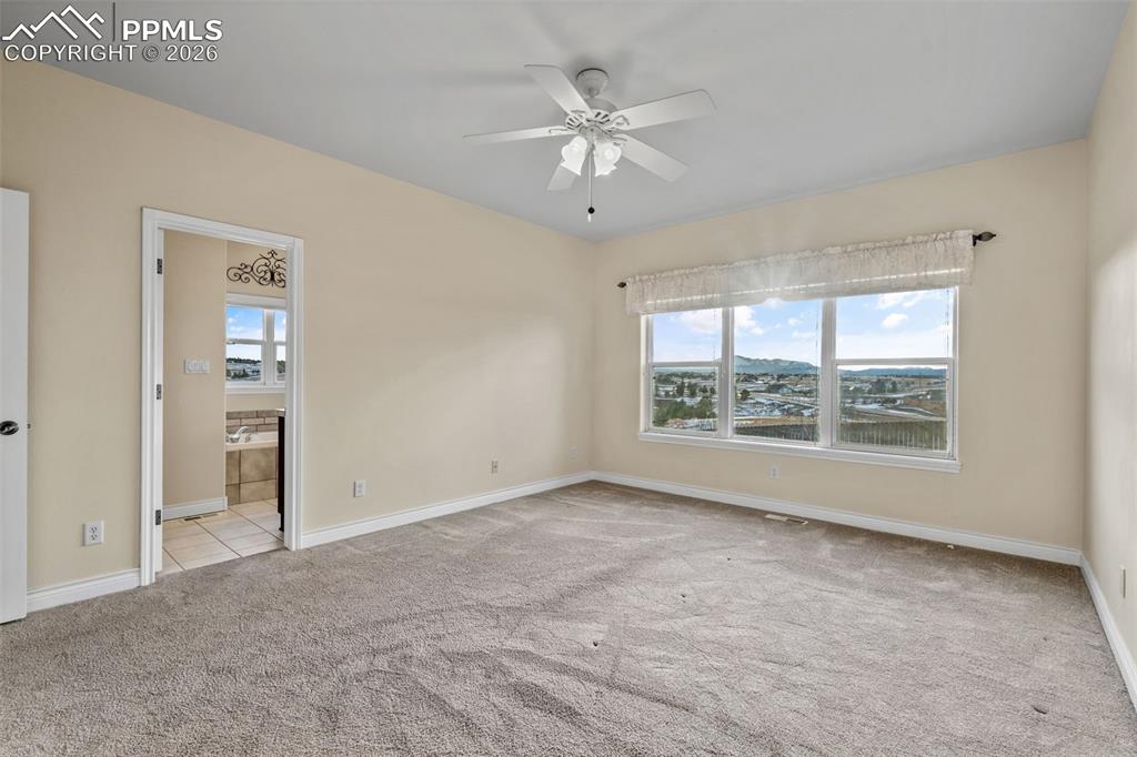 Image 24 of 38: Bedroom