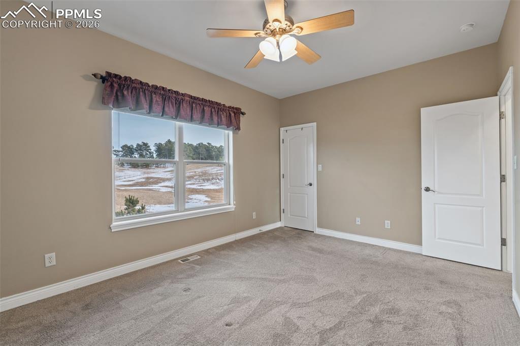 Image 26 of 38: Bedroom