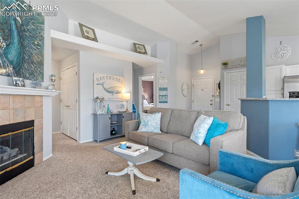 Image 4 of 36: Living Room