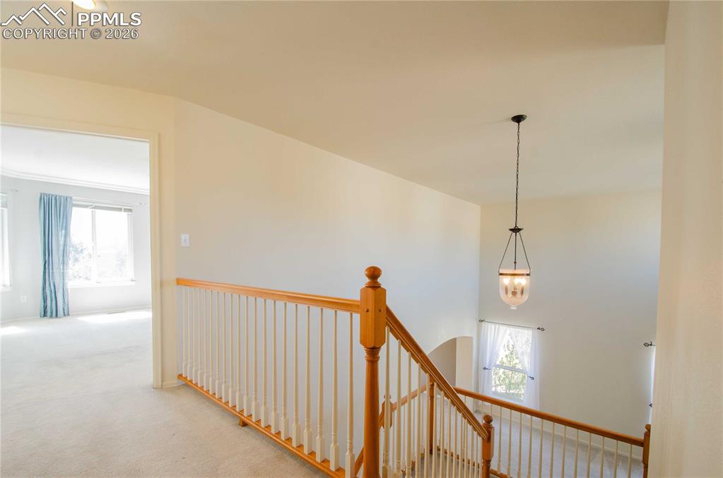 Image 19 of 50: Hallway