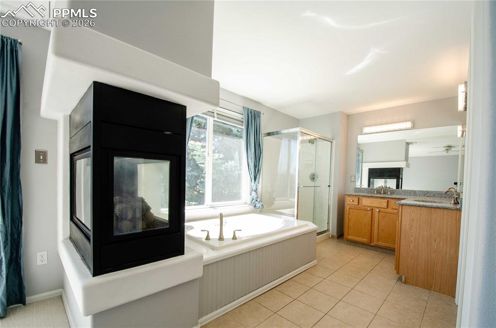 Image 23 of 50: Master Bathroom