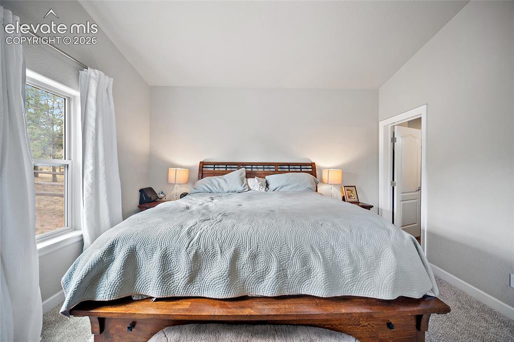 Image 16 of 48: Bedroom