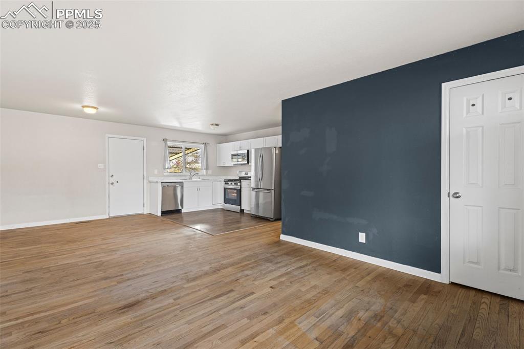 Image 8 of 28: Living Room