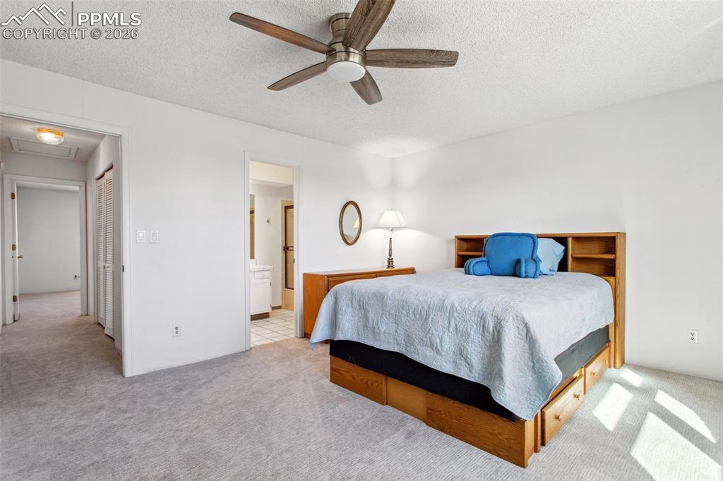 Image 17 of 21: Master Bedroom