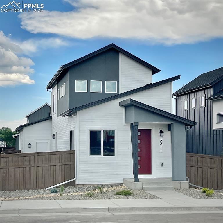 Image 2 of 23: Front of Structure