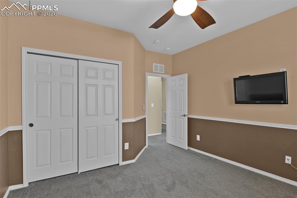 Image 27 of 50: 3rd bedroom