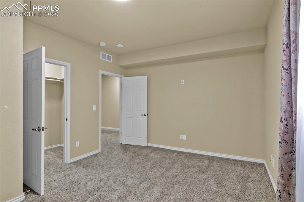 Image 37 of 50: 5th bedroom