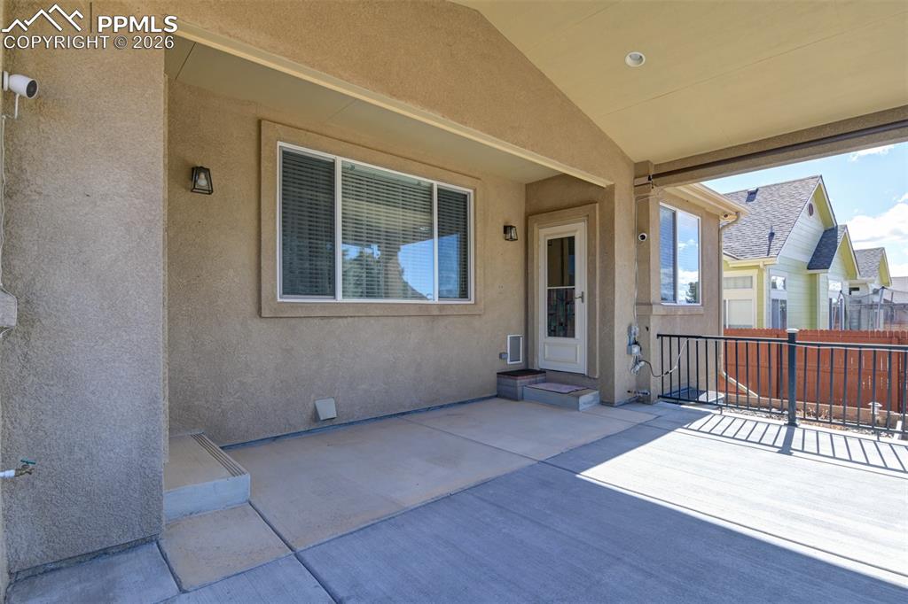 Image 46 of 50: Patio