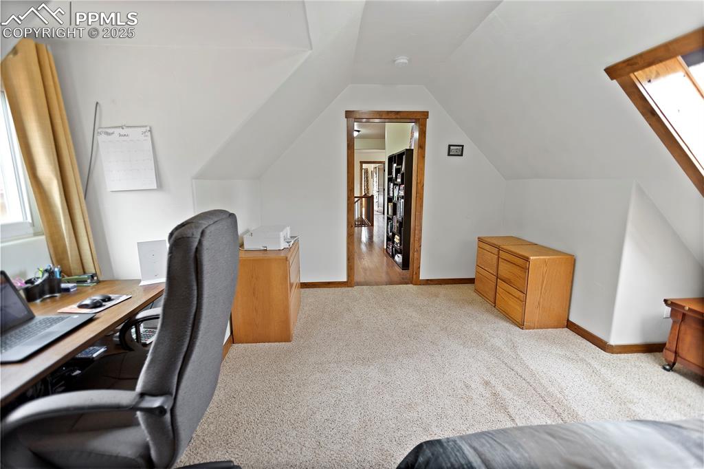 Image 25 of 40: Upper Level Bedroom 3  Office