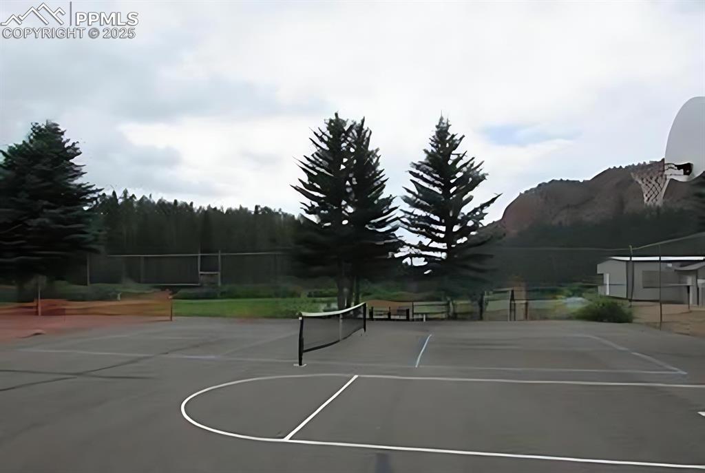 Image 37 of 40: CCME Pickleball