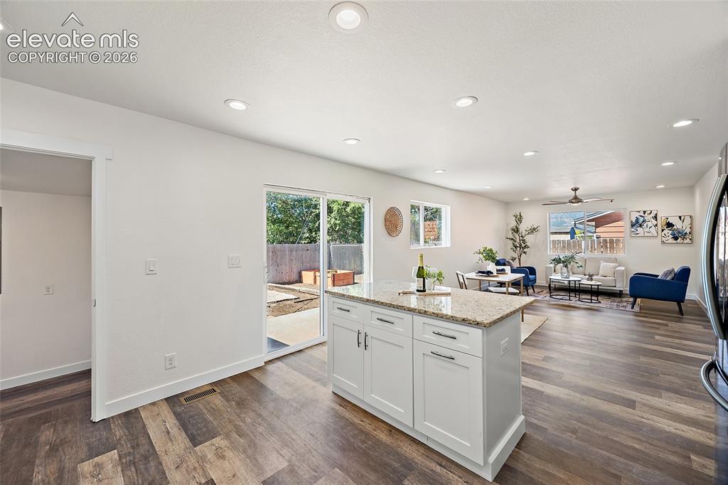 Image 12 of 39: Kitchen