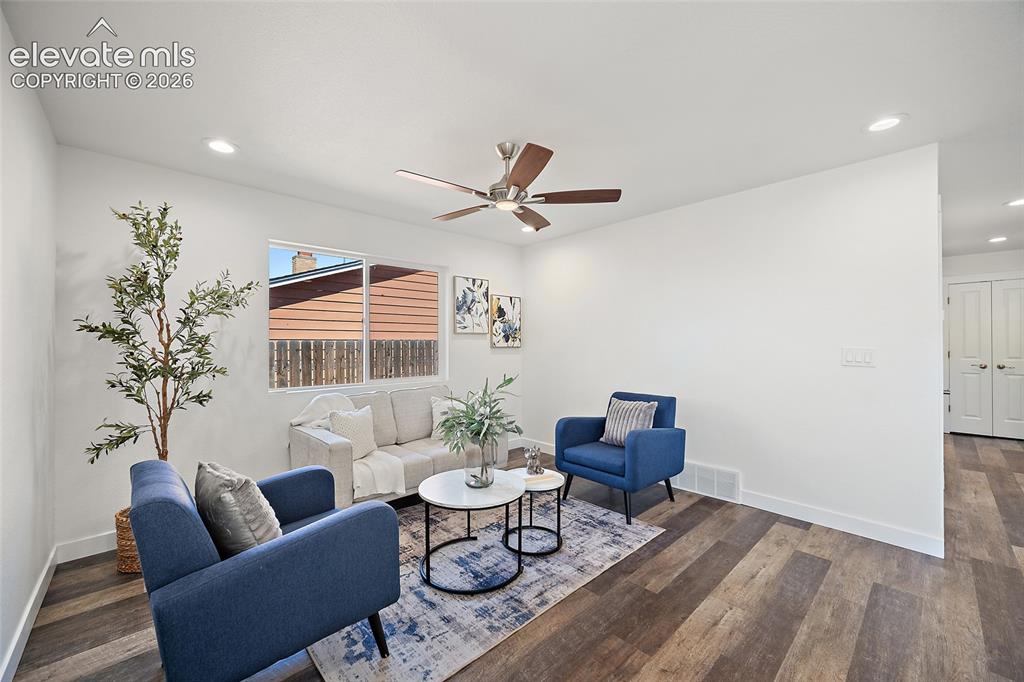 Image 13 of 39: Living Room