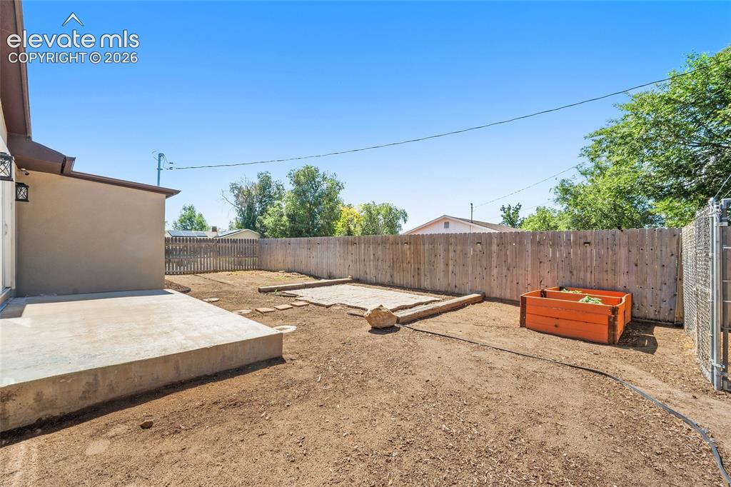 Image 25 of 39: Backyard with so many possibilities