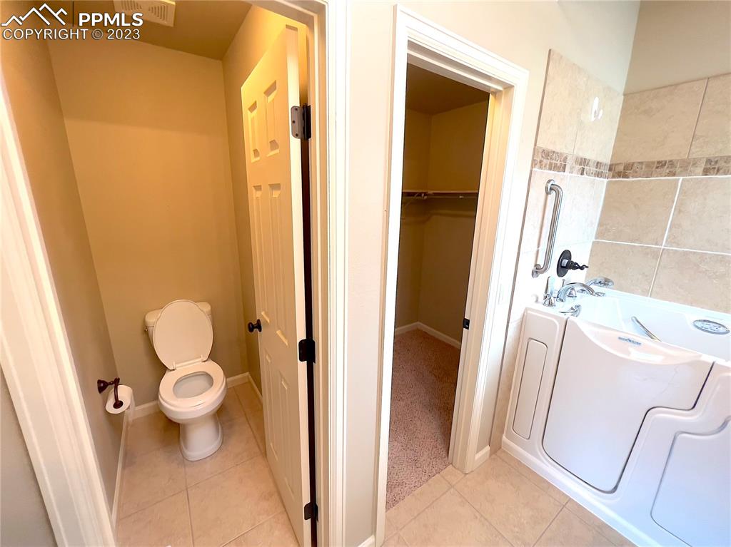 Listing 9626266, Image 19 of 29