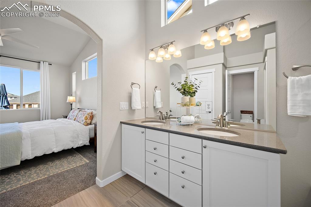 Image 21 of 50: Master Bathroom