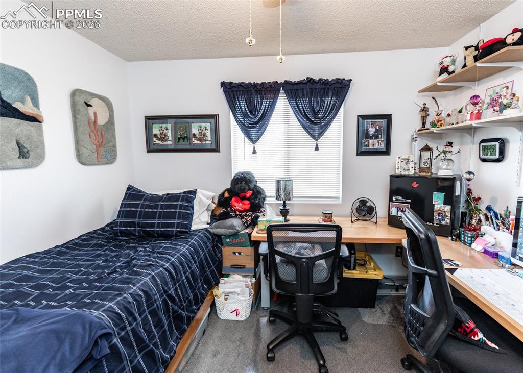 Image 34 of 48: Bedroom #3