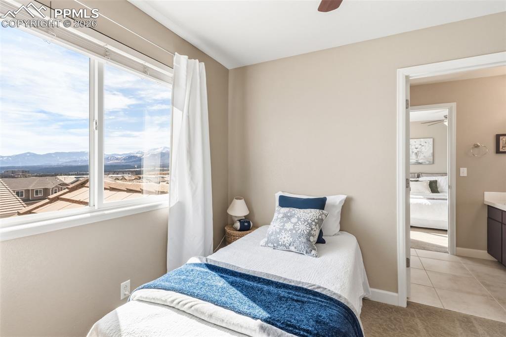 Image 21 of 32: Views of Pikes Peak