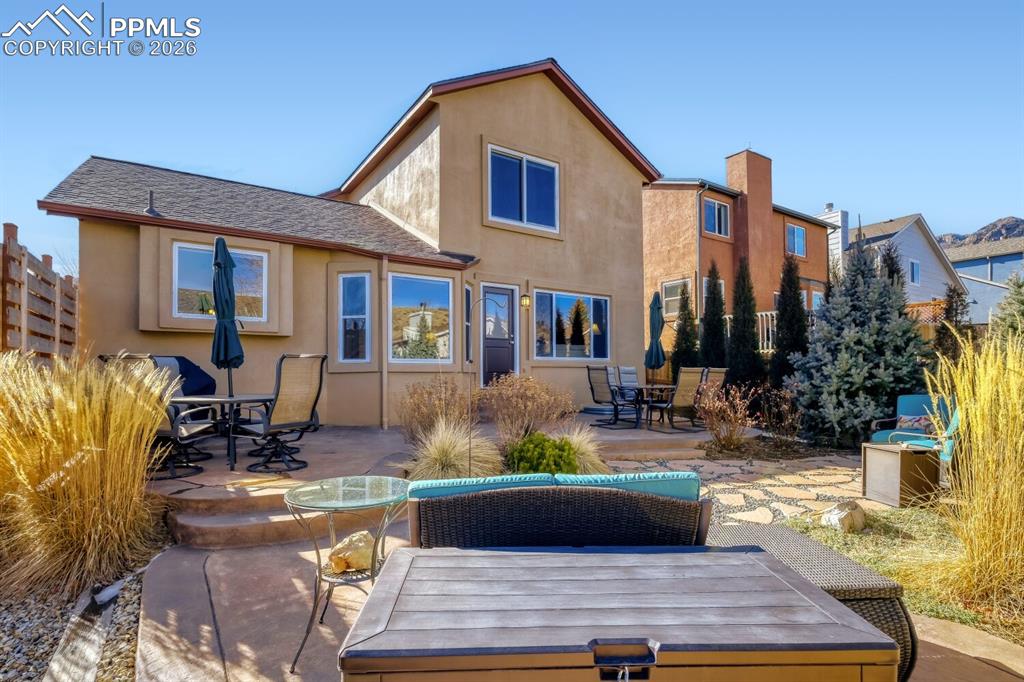 Image 25 of 50: Back of Structure