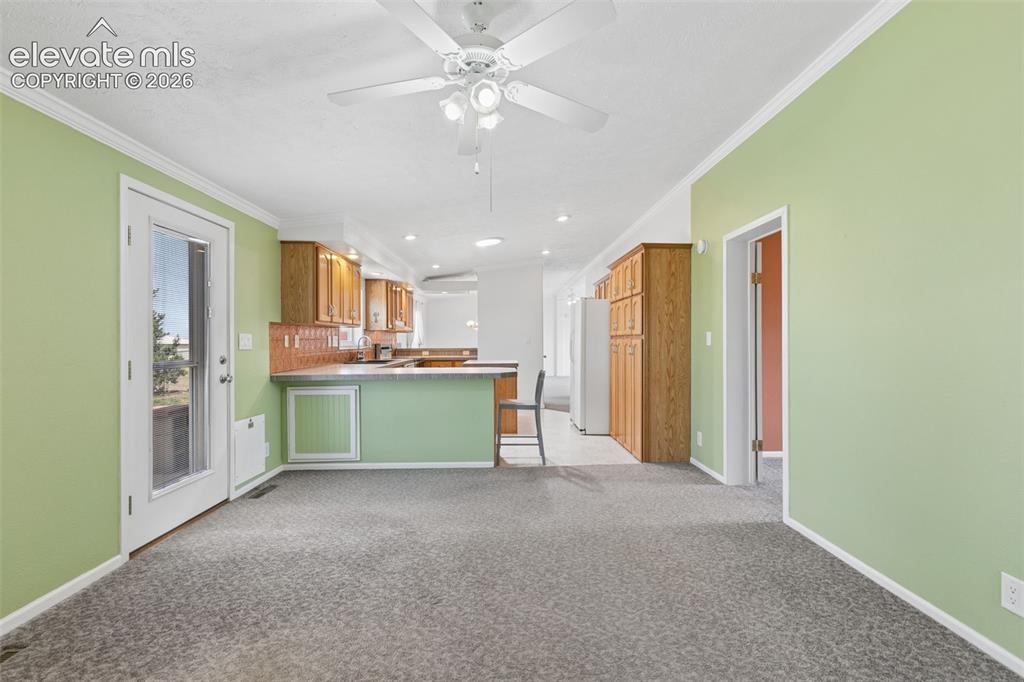 Image 9 of 46: Kitchen