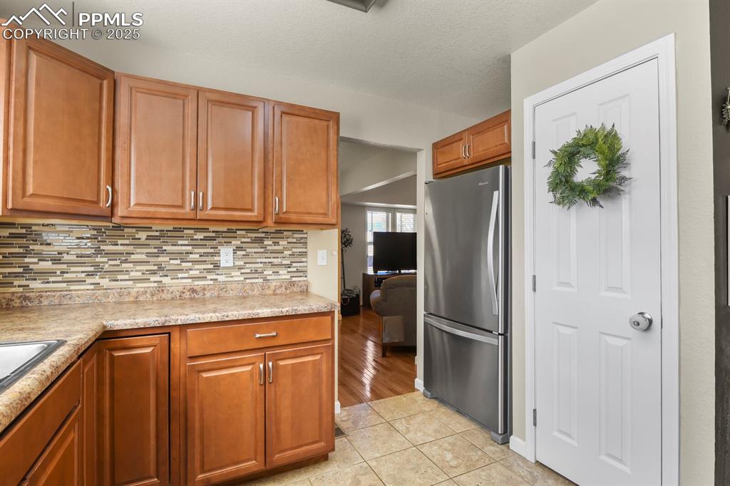 Image 15 of 50: Kitchen Pantry