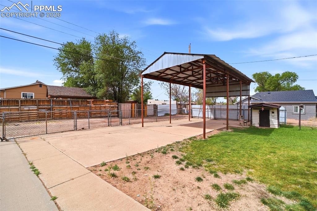 Image 10 of 31: No Description Available