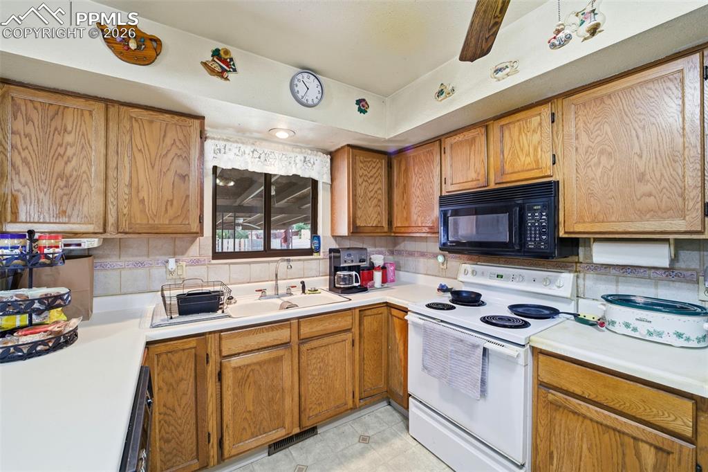 Image 20 of 31: No Description Available