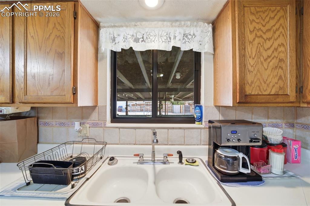 Image 21 of 31: No Description Available