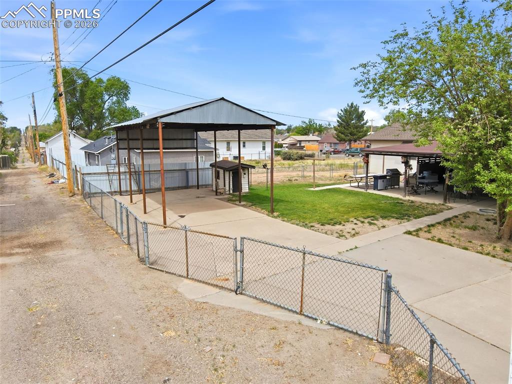 Image 5 of 31: No Description Available