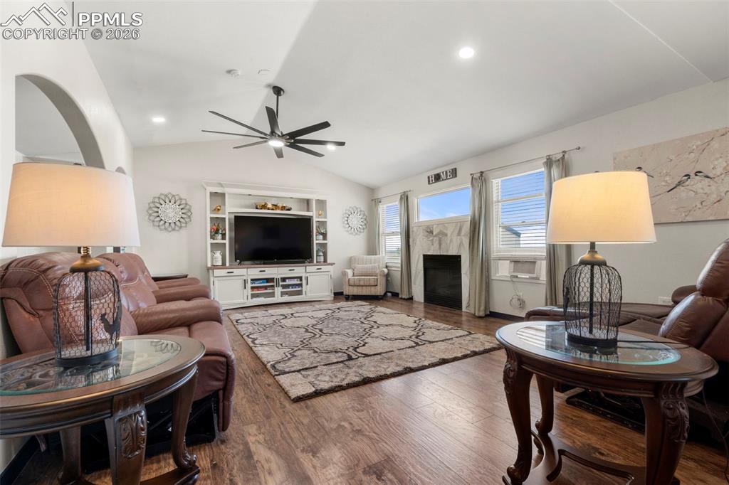 Image 8 of 35: Living Room