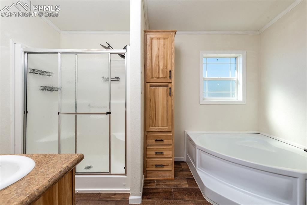 Image 17 of 35: Master Bathroom