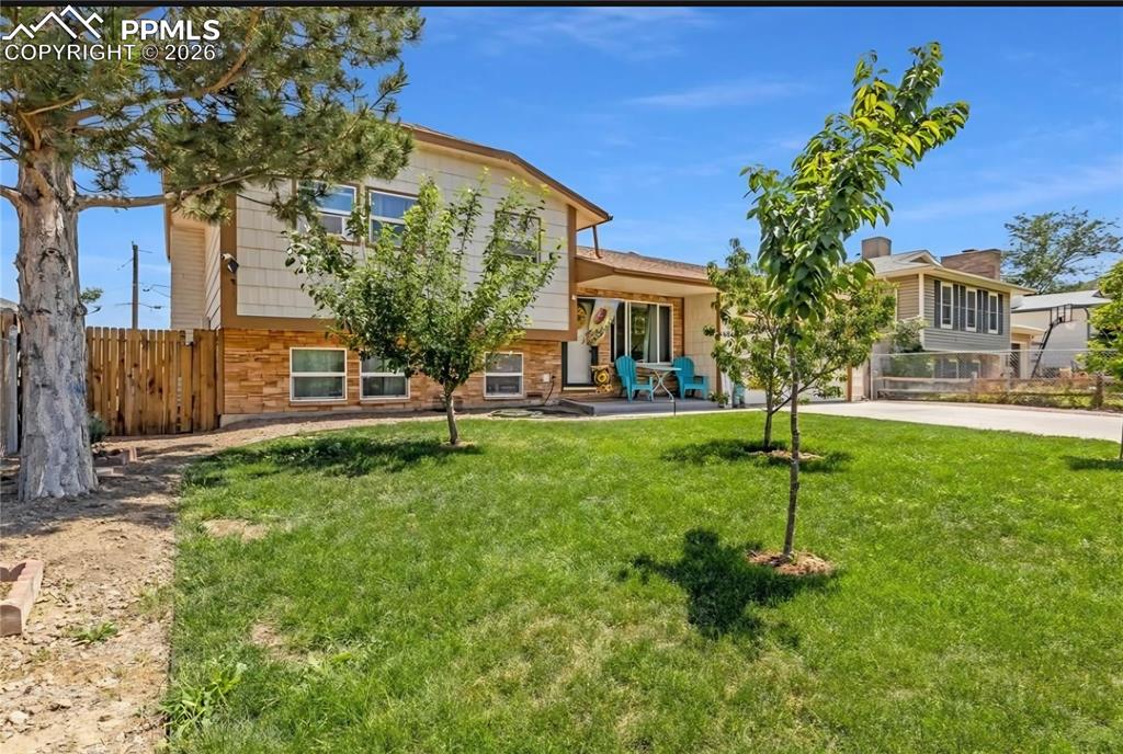 Image 2 of 24: Front of Structure