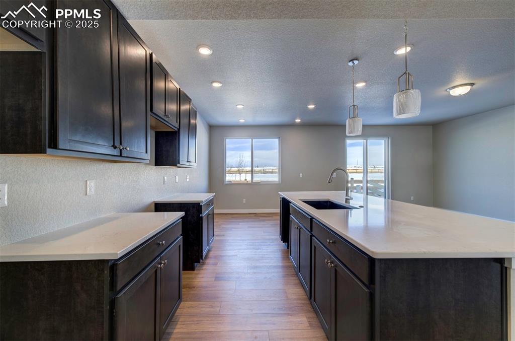 Image 7 of 48: Kitchen