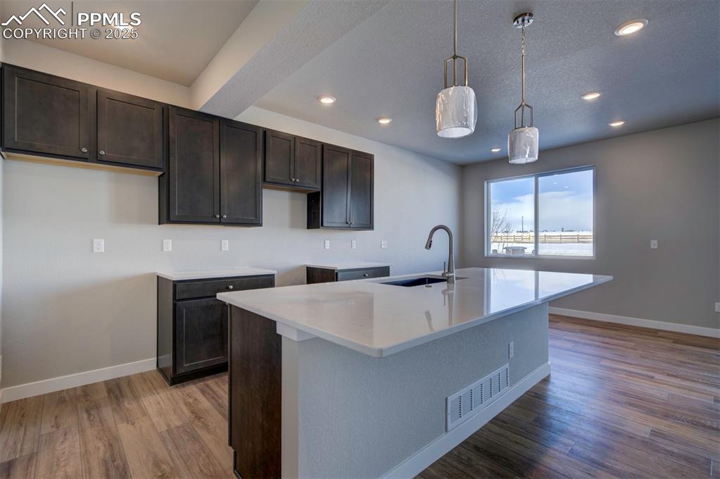 Image 9 of 48: Kitchen