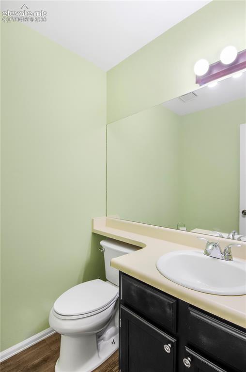 Image 9 of 23: Bathroom
