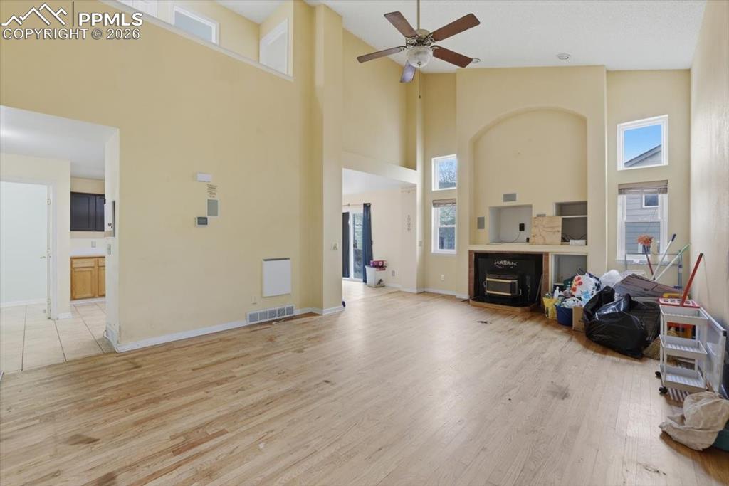 Image 10 of 38: Living Room