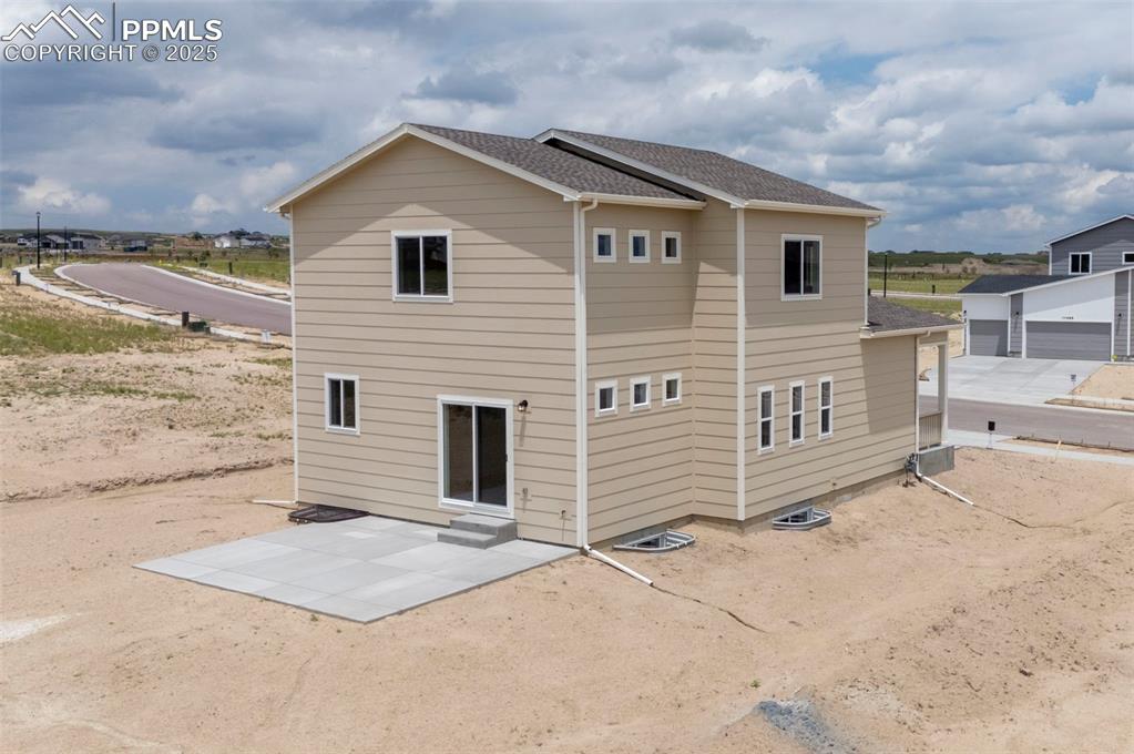 Image 3 of 19: Back of Structure