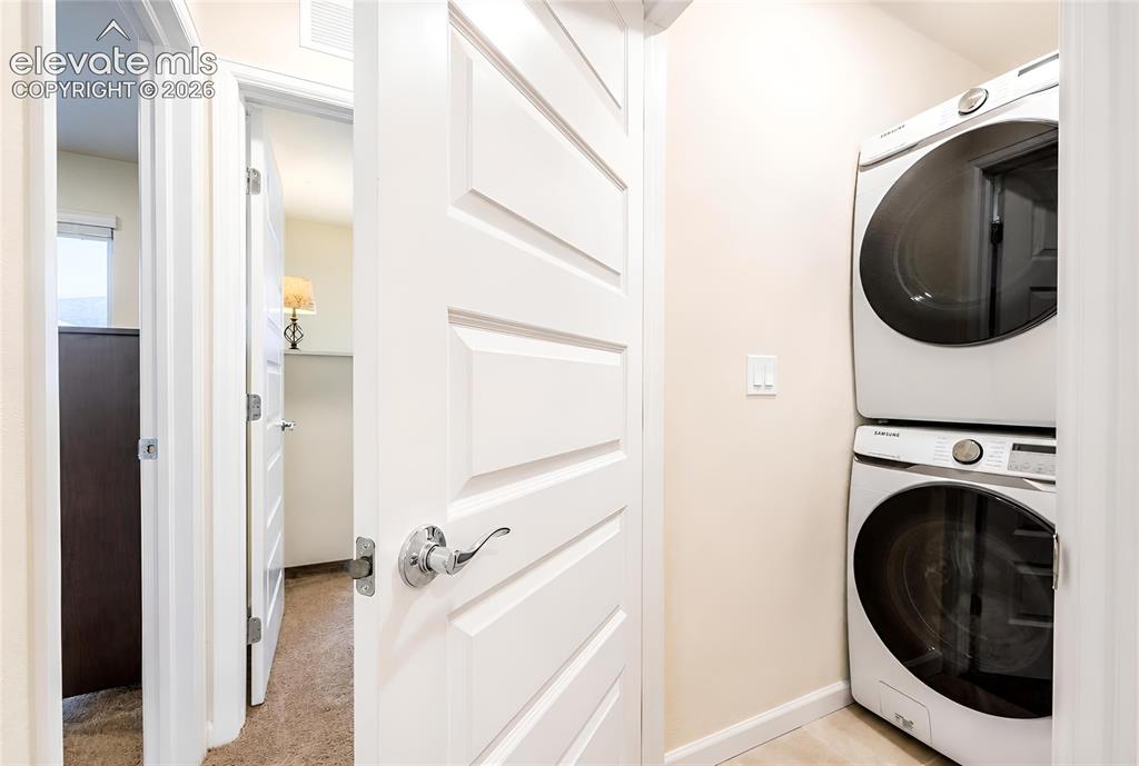 Image 13 of 39: Laundry