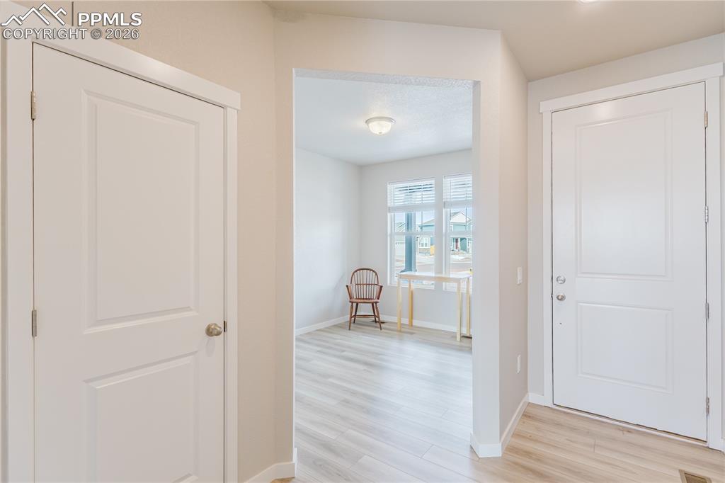 Image 13 of 43: Office