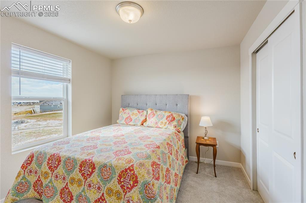 Image 21 of 43: Bedroom