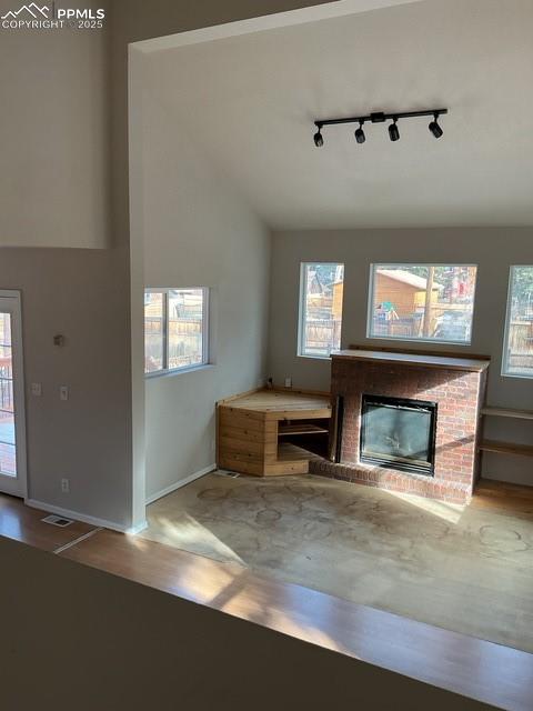 Image 19 of 30: Other