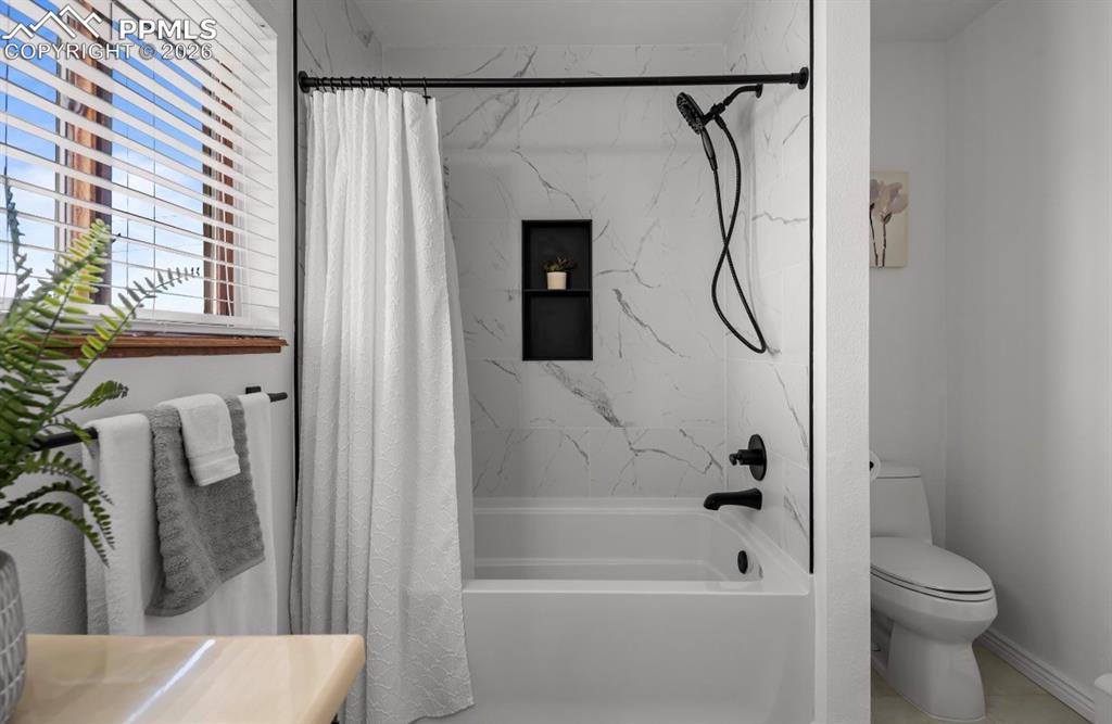 Image 13 of 27: View