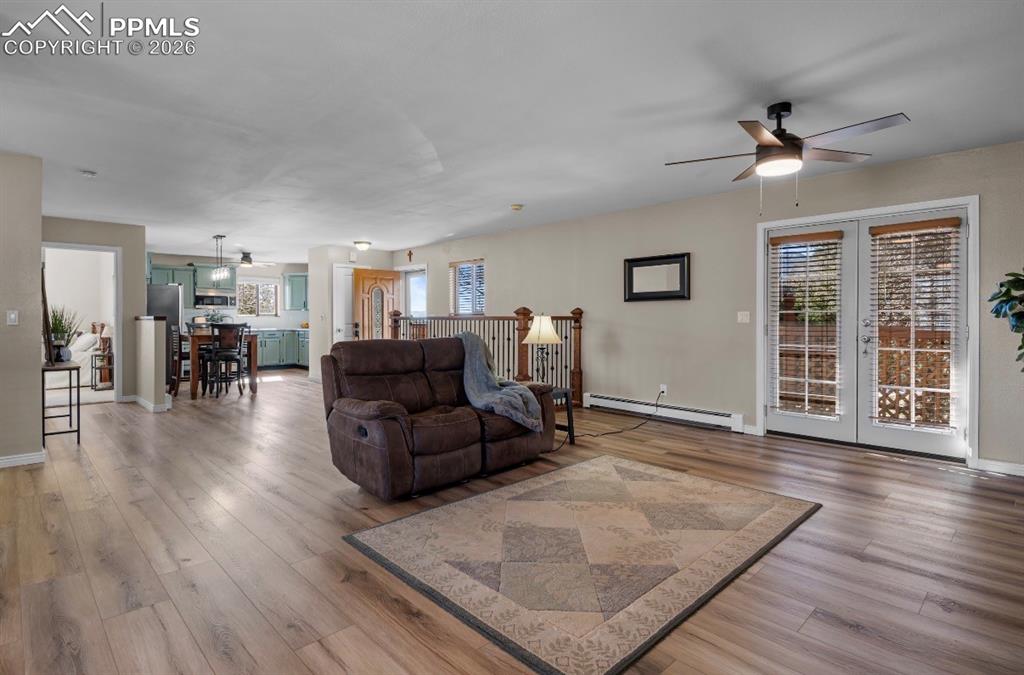 Image 7 of 27: Living Room